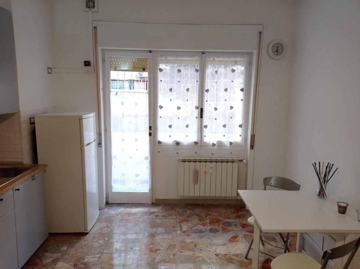 Ostia Beach Cryptohouse Екстериор снимка